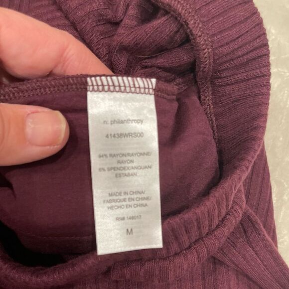 n: Philanthropy Revolve Reign Straight Leg Pull on Burgundy Pants.Size M - Picture 9 of 10
